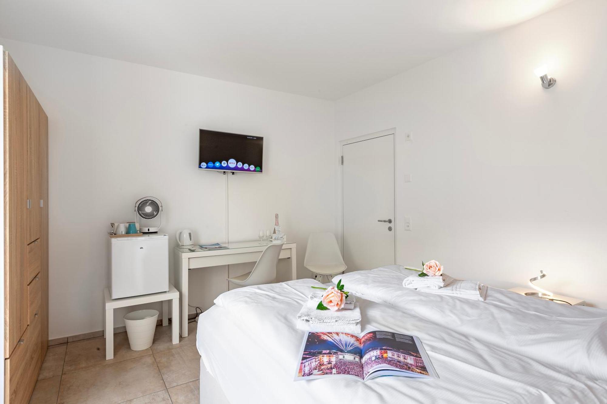 Residenza La Serenata - Happy Rentals Cavigliano Eksteriør billede